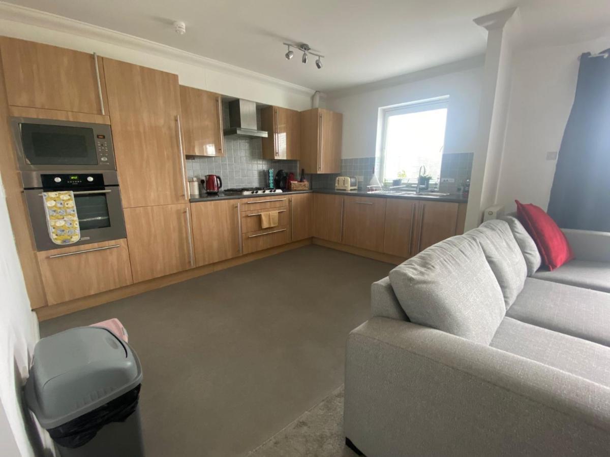 The Duplex Nairn- Spacious 3 Bedroom With Sunny Balcony Eksteriør billede