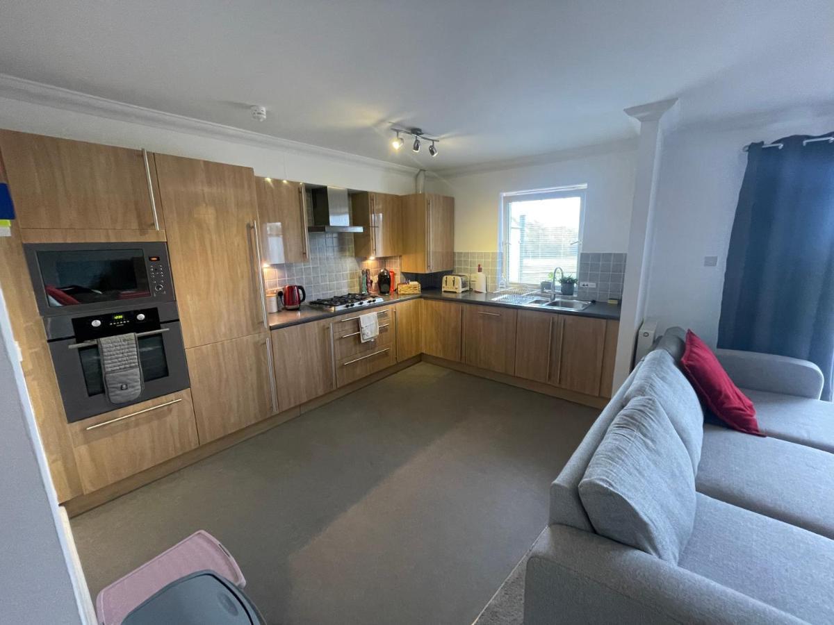 The Duplex Nairn- Spacious 3 Bedroom With Sunny Balcony Eksteriør billede